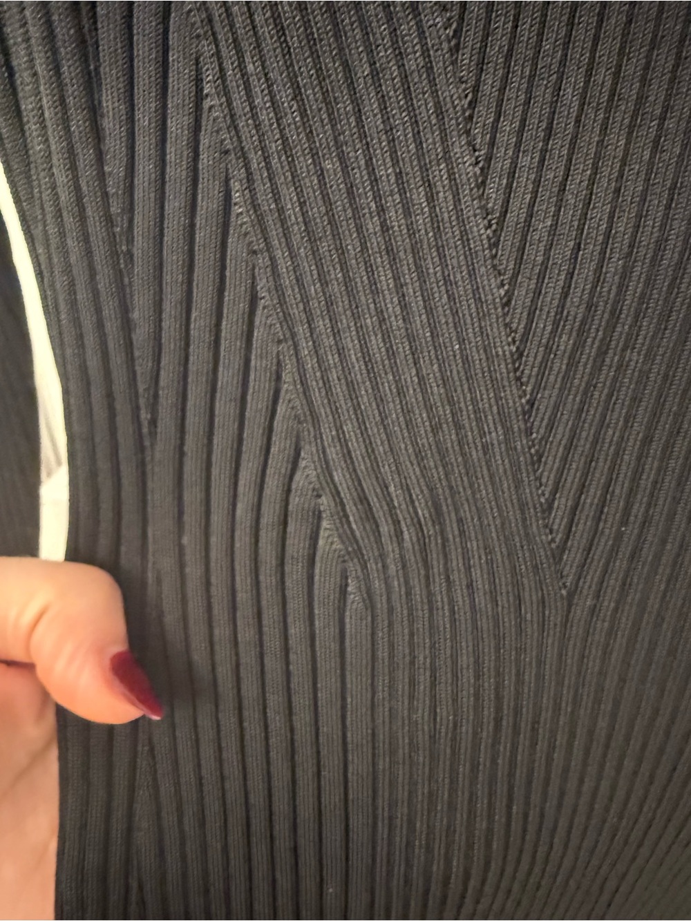 Banana Republic Open Back Ribbed Top - Picture 4 of 6